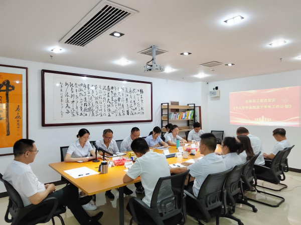 長沙華益物流有限責任公司,長沙貨物運輸服務,大件貨物物流,代理運輸業(yè)務